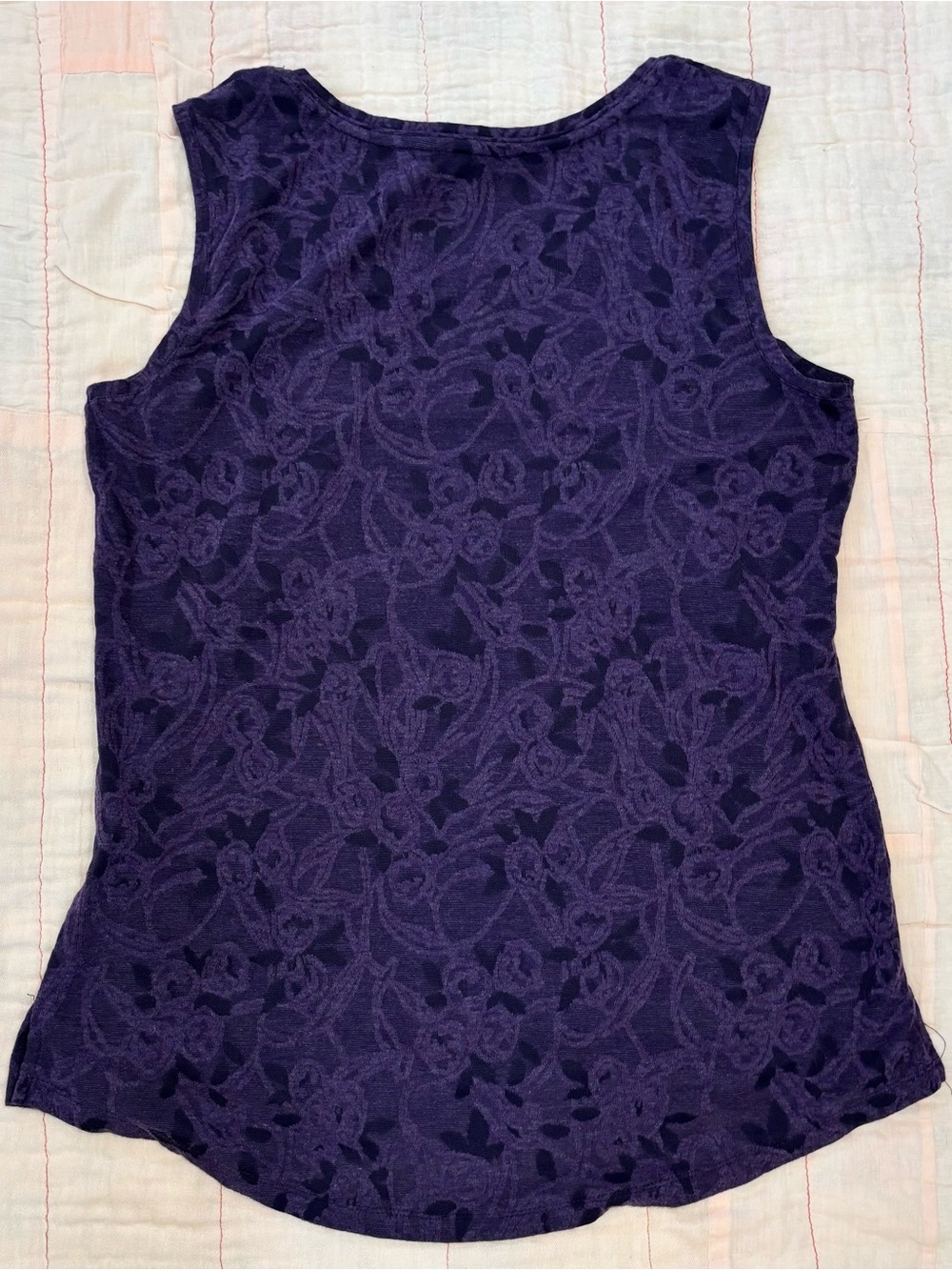 Simply Vera Vera Wang Deep Purple Floral Burnout Tank, Women Sz M, Sleeveless - Picture 7 of 13